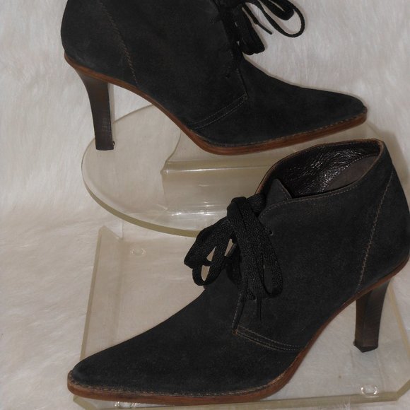 COACH BLACK SUEDE POINTED TOE LACE UP BOOTS SIZE 8.5 MEDIUM - Picture 2 of 7